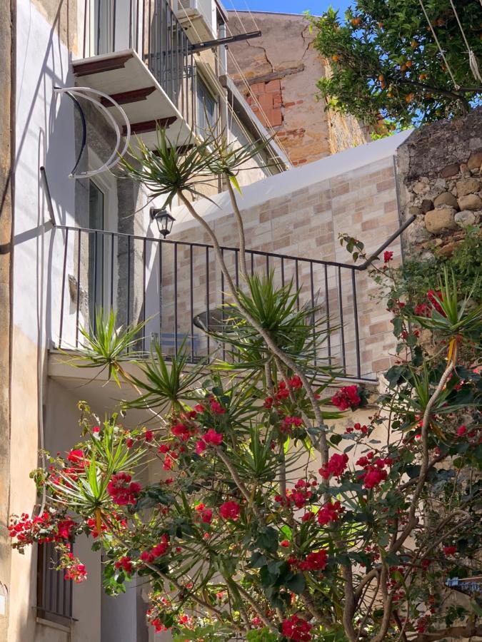 شقة تْشيفالو  في Conte'S House المظهر الخارجي الصورة